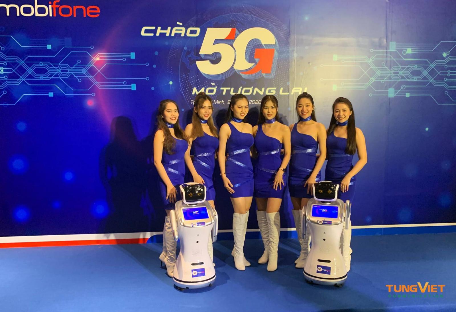Tùng Việt chuyên cho thuê Robot sự kiện tại TP.HCM