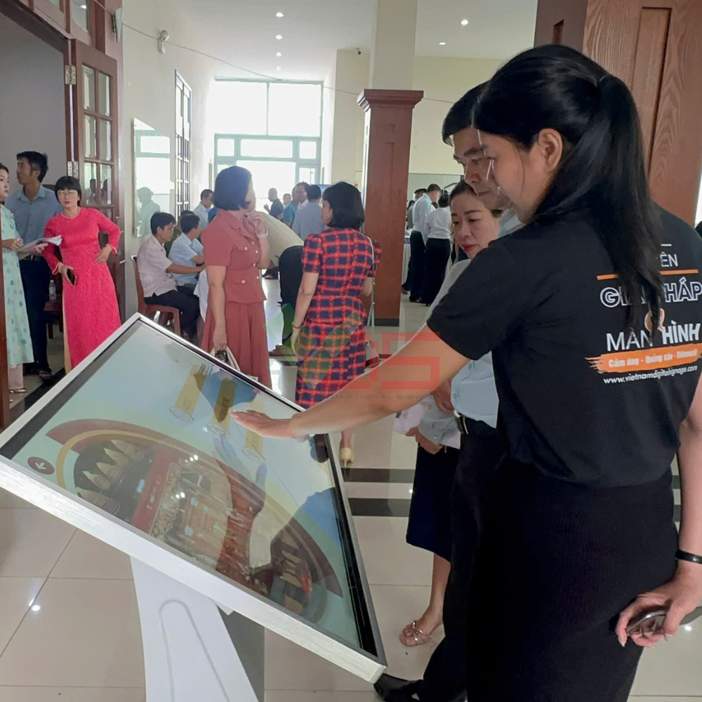 Kiosk Hành Chính Công VDS – “Trợ Lý Số” Tiện Ích Cho Thời Đại Mới