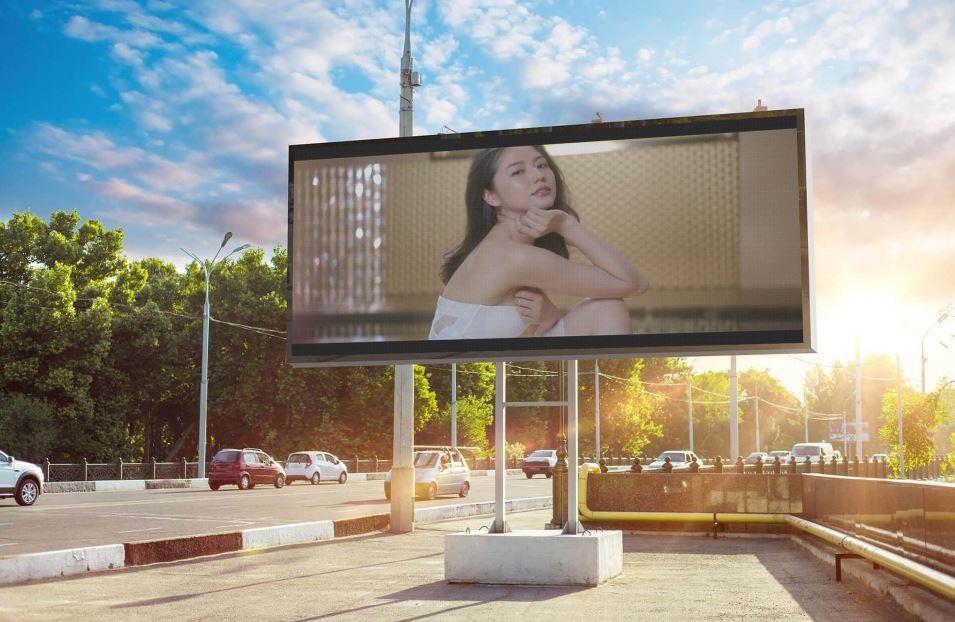 Màn hình LED ngoài trời – Giải pháp quảng cáo bền bỉ, nổi bật và hiệu quả cho doanh nghiệp