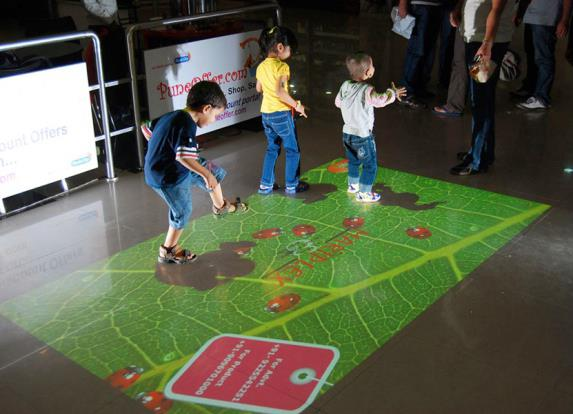 Sàn Tương Tác VDS – Hệ Thống Hiển Thị Thông Minh Nâng Tầm Trải Nghiệm Cho Sự Kiện, Khu Vui Chơi Và Doanh Nghiệp
