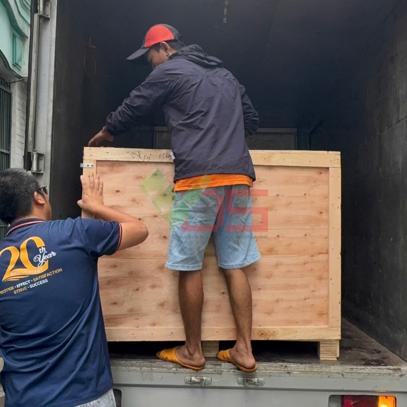 MÀN HÌNH QUẢNG CÁO, MÀN HÌNH CẢM ỨNG 32 INCH – 43 INCH – 55 INCH VỀ HÀNG ĐẦY KHO, SẴN SÀNG GIAO NGAY TẠI VDS
