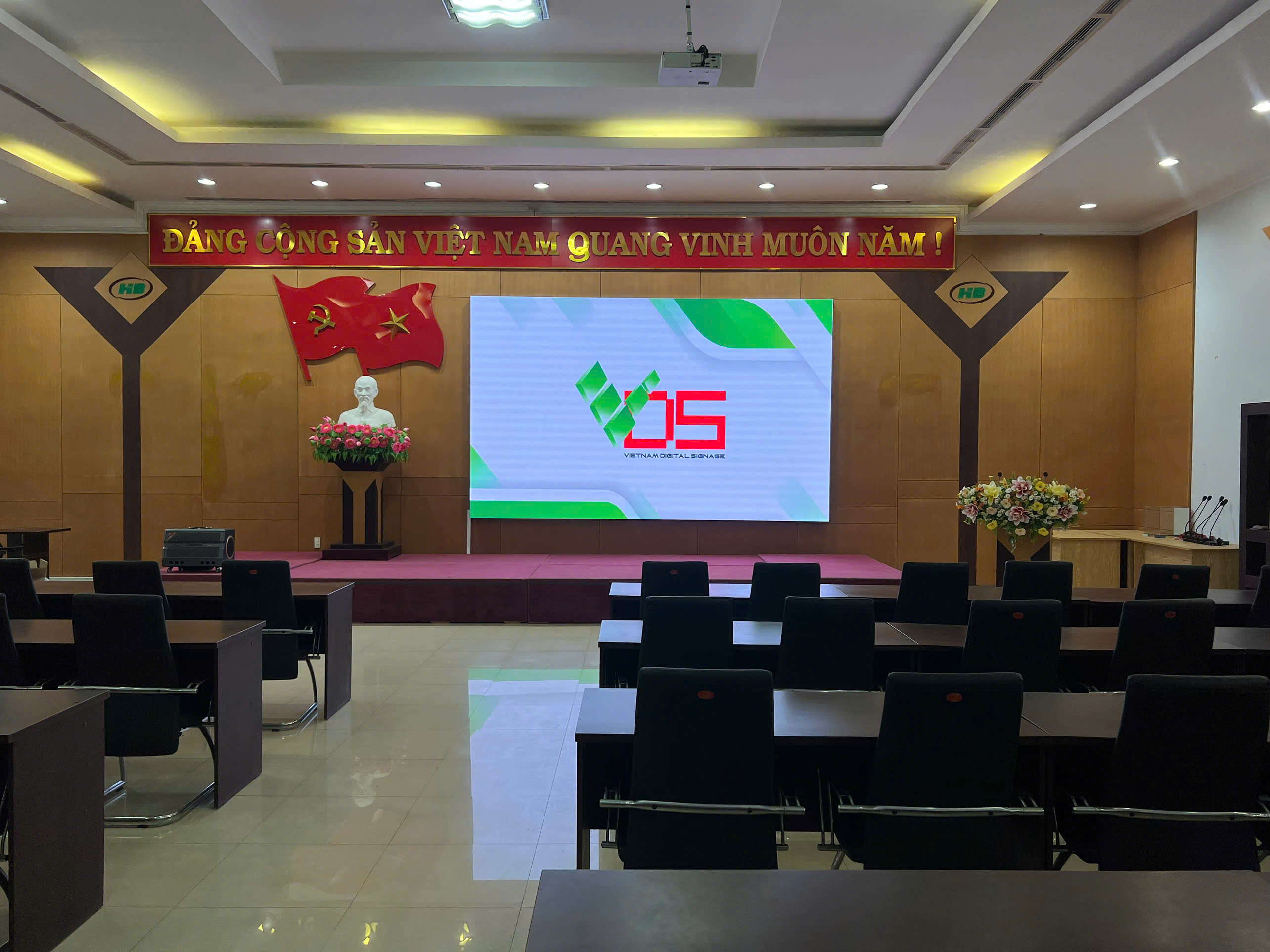 VDS – ĐẠI LÝ CHUYÊN CUNG CẤP ĐA DẠNG MÀN HÌNH & CHO THUÊ MÀN HÌNH LED SỰ KIỆN CHUYÊN NGHIỆP